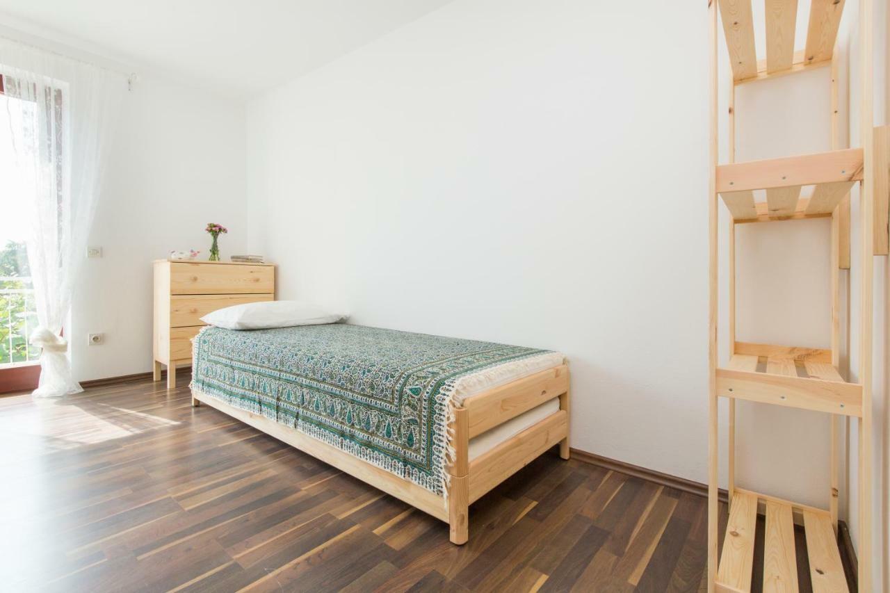 Casa Flora 3-Minutes' Walk From The Beach Novigrad  Zewnętrze zdjęcie