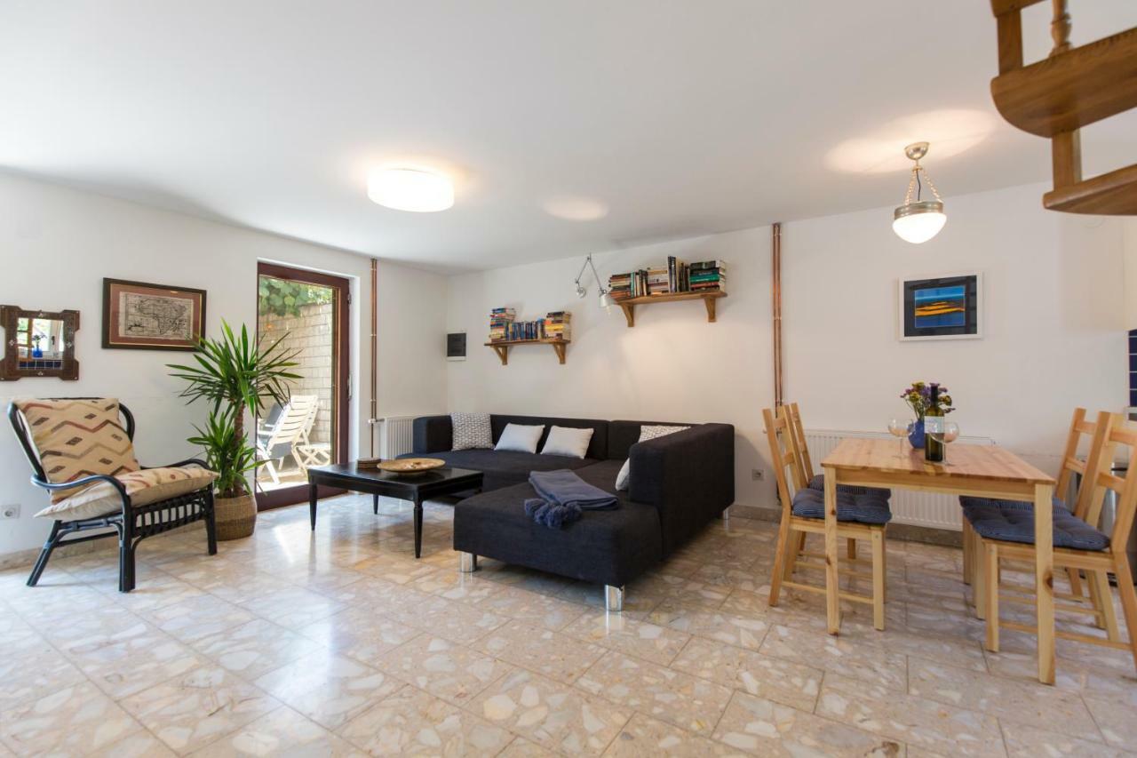 Casa Flora 3-Minutes' Walk From The Beach Novigrad  Zewnętrze zdjęcie