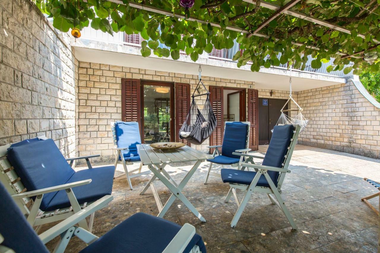 Casa Flora 3-Minutes' Walk From The Beach Novigrad  Zewnętrze zdjęcie