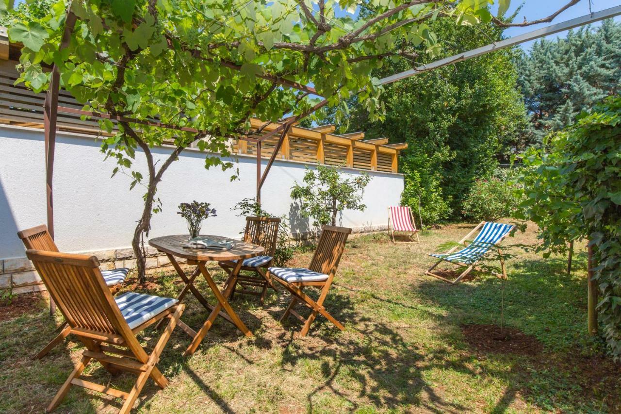 Casa Flora 3-Minutes' Walk From The Beach Novigrad  Zewnętrze zdjęcie